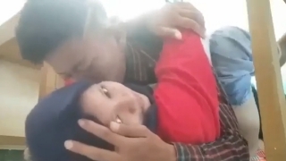 Bokep sma terbaru abg jilbab ngewe dalam kelas setelah jam pelajaran