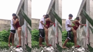 Bokep Sma terbaru abg ngewe sambil berdiri di belang rumah