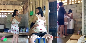 Bokep Indo abg viral part 2 ibu tiri main kuda-kudaan di dapur