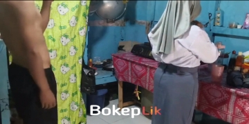 Bokep SMA Abg Jilbab Viral Terbaru Mau Berangkat Malah Di Ewe Ayah Tiri